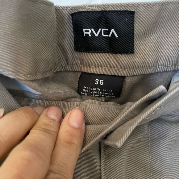 RVCA men’s weekend chino pant in dark khaki. 36. GUC. - Picture 6 of 16